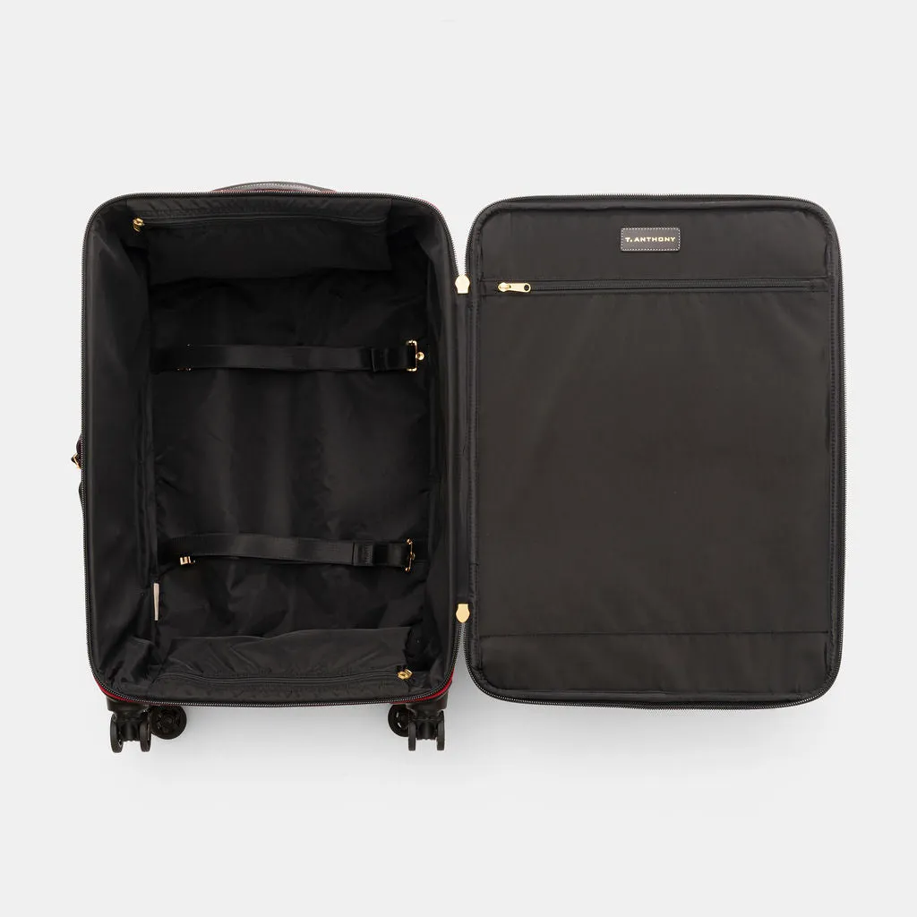 26" LIGHTWEIGHT WHEELED CASE WITH 4 WHEELS