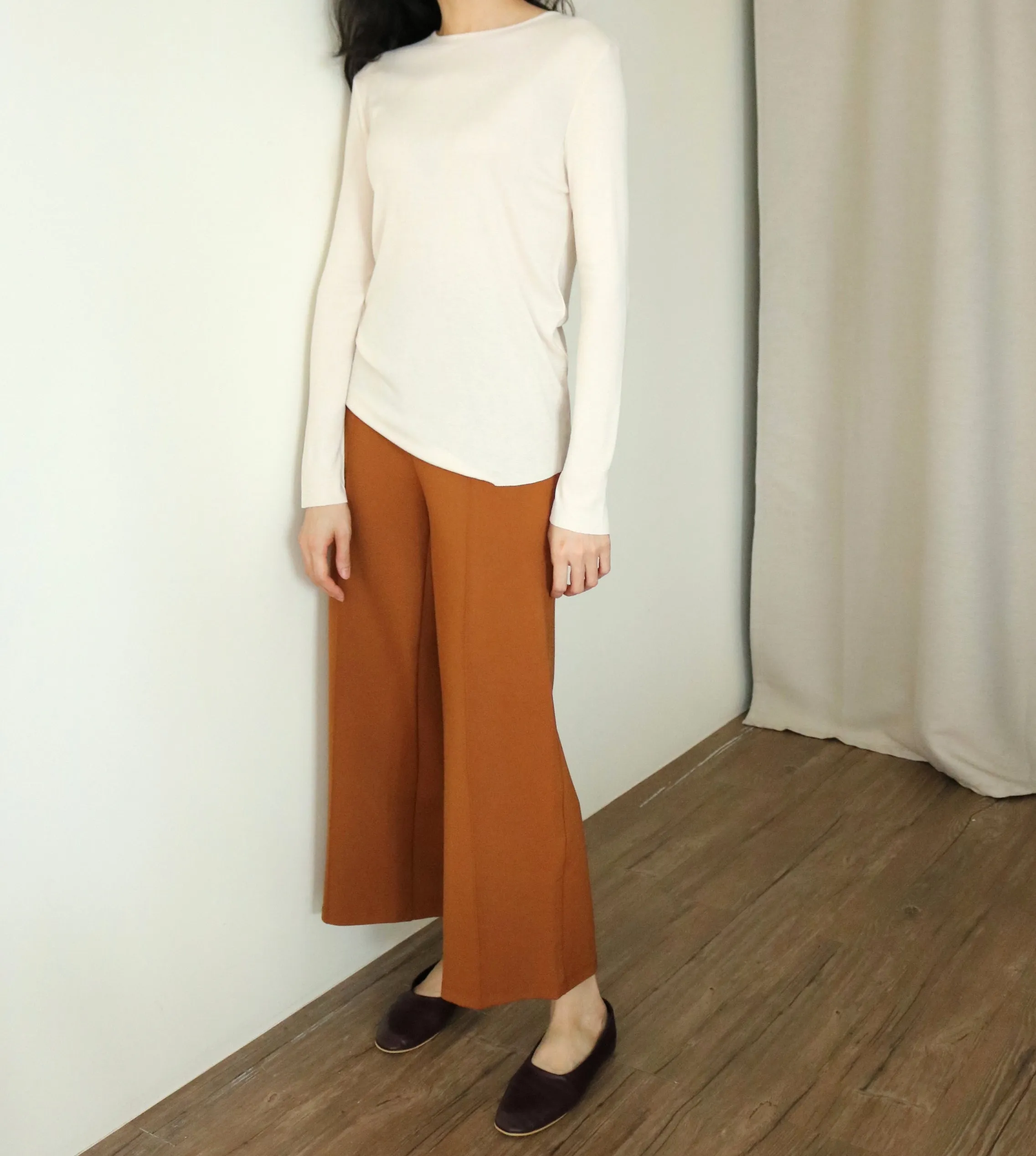 Avery tee -made in Korea