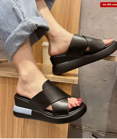 Elena Sandal: Super Comfortable and Lightweight