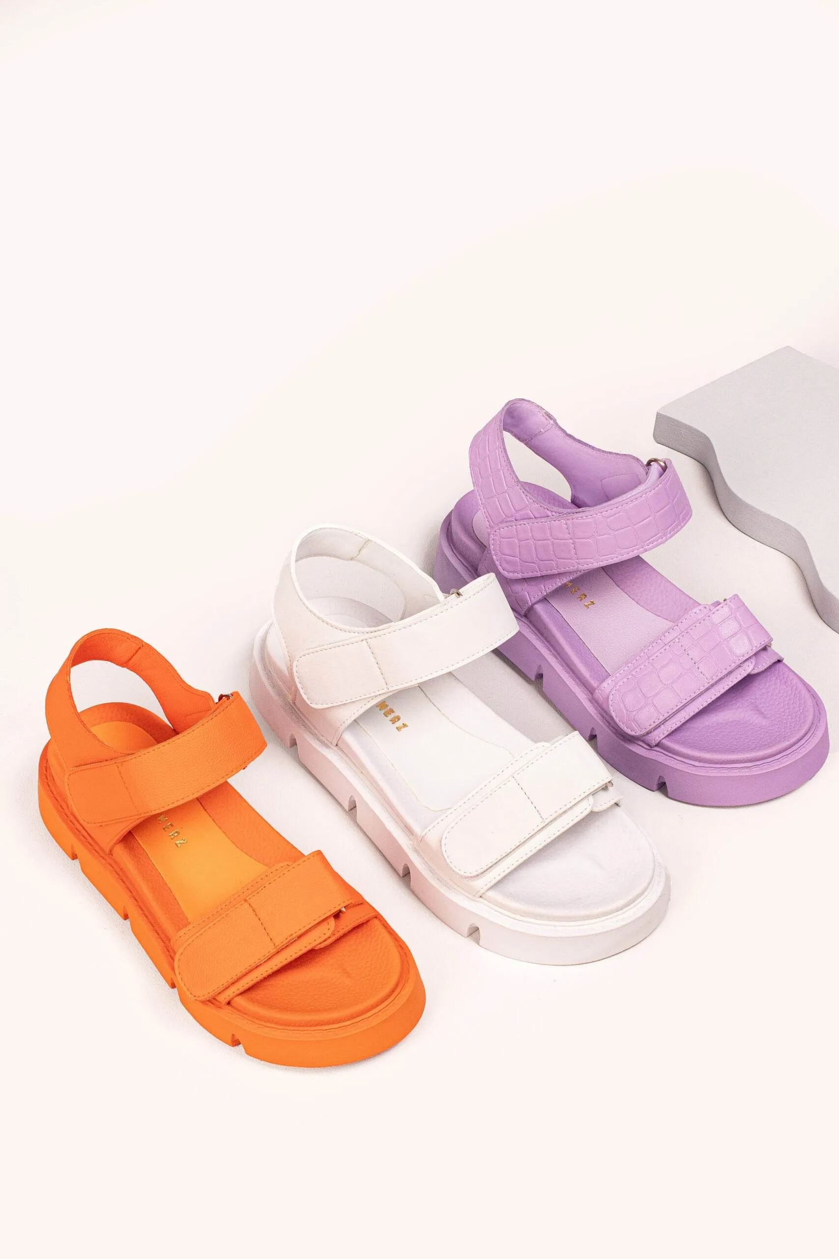 Haarlem Chunky Platform Sandals - White