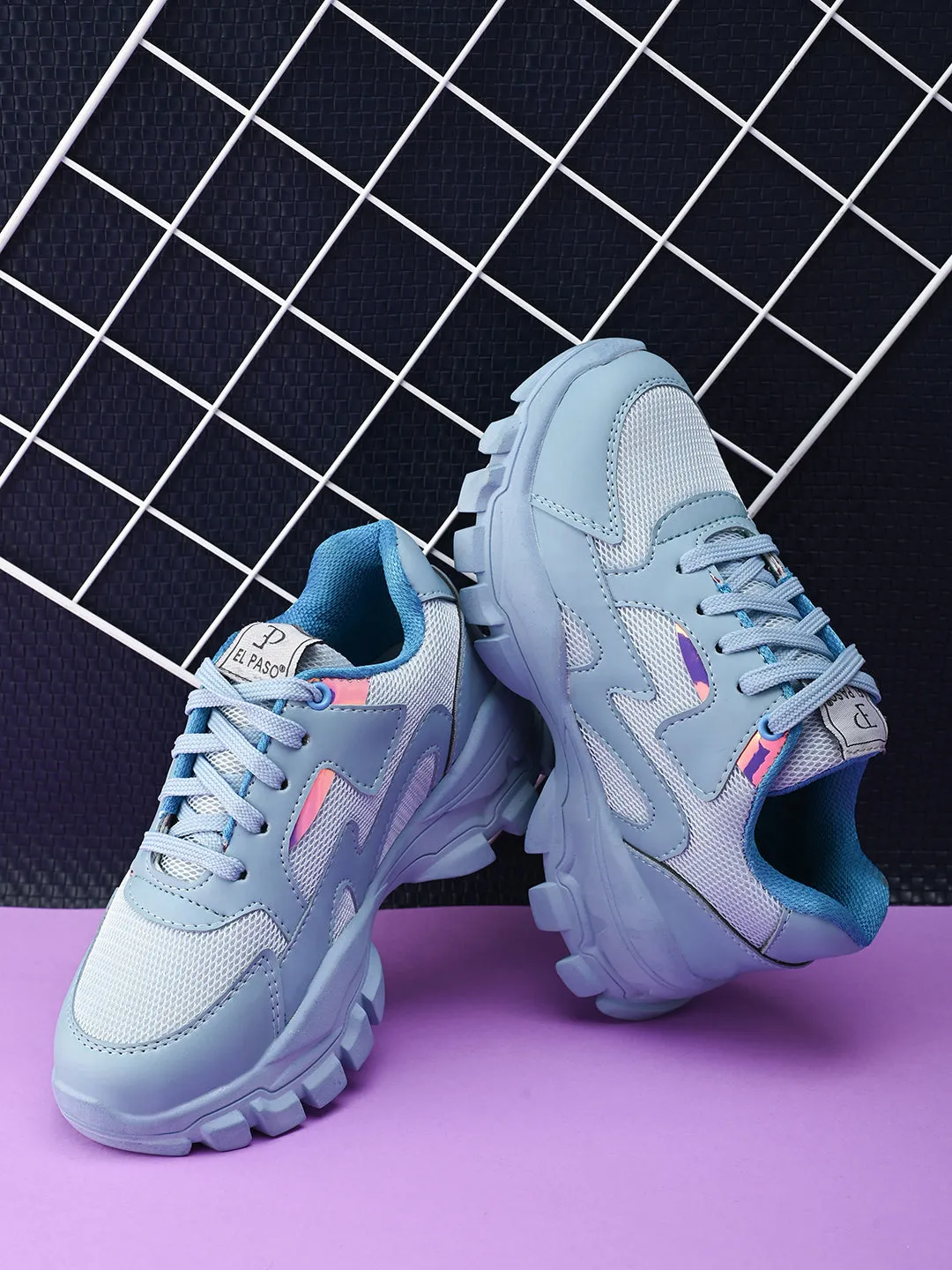 Lace-Ups Round Toe Women Sneakers