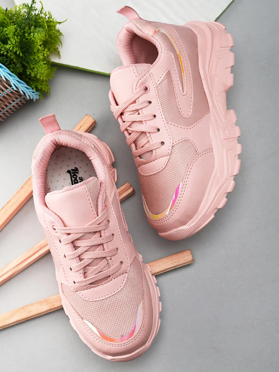 Lace-Ups Round Toe Women Sneakers