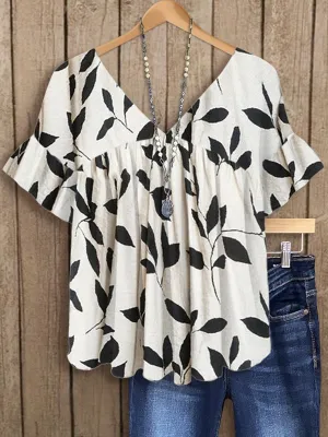 Prettybeautie Printed V-Neck Blouse