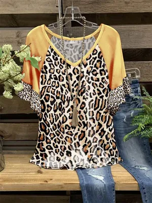 Printed V-Neck Ruffle Tee