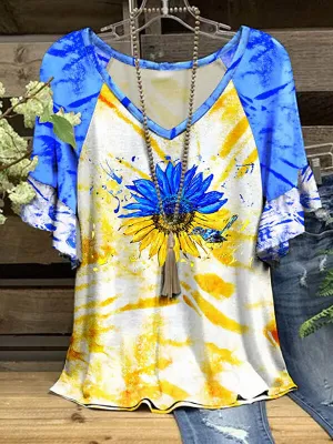 Printed V-Neck Tee