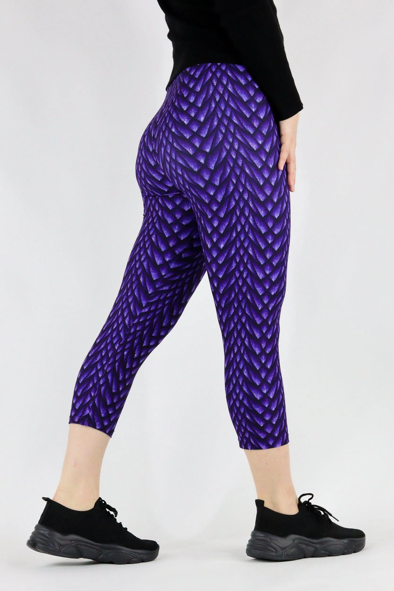 Purple Dragon - Casual Capri Leggings