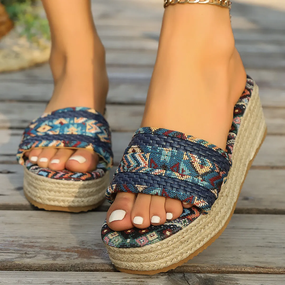 Rope Bottom Sponge Cake Sandals