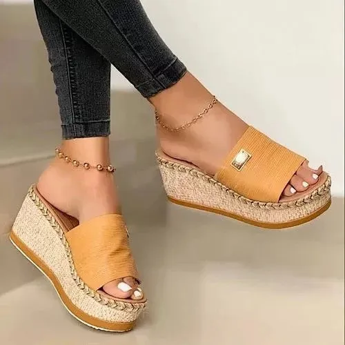 Summer Wedge Slippers Platform Flip Flops Soft Comfortable Casual Shoes Outdoor Beach Sandals Ladies Slides