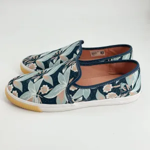 Toms Flats Size 8.5