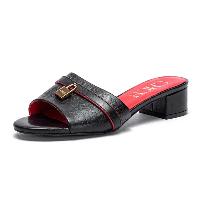 Women's Outdoor Sandals Simple and Comfortable Classic Style Fashion Summer Ladies Slippers Low Heel  Retro Versatile