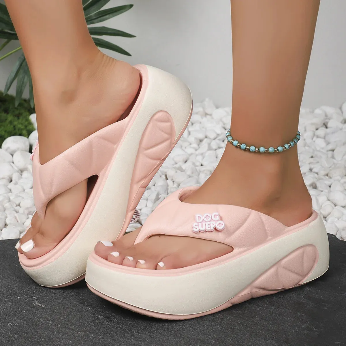 Women's slippers summer new sandals comfortable casual slippers outdoor beach slippers